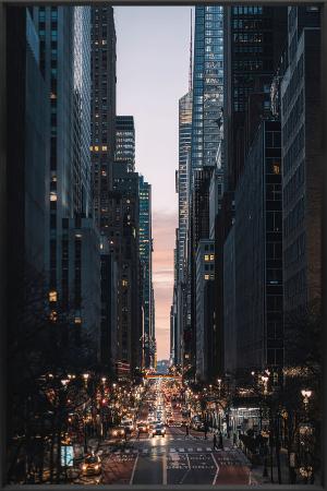 BILDE In the City,80x120, glas m ram, en produkt av hög kvalitet till bra pris från Ulfåsa möbler