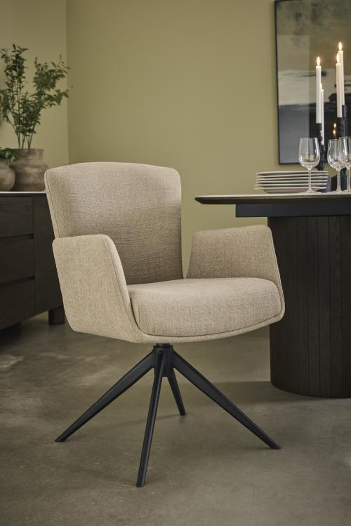 VARIO Matstol med snurr beige, en produkt av hög kvalitet till bra pris från Ulfåsa möbler