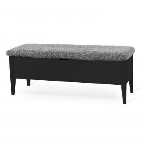 Bänk 120 cm svartlack med äkta fårskinn, en produkt av hög kvalitet till bra pris från Ulfåsa möbler