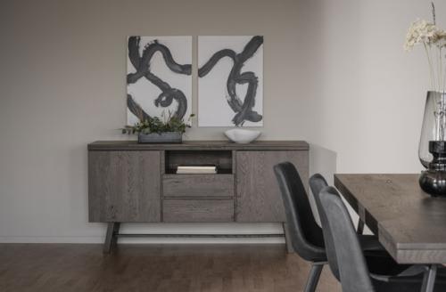 Brooklyn sideboard 160 mörkbrun ek, en produkt av hög kvalitet till bra pris från Ulfåsa möbler