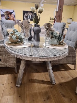 Coventry elipse matbord pearlgrey inkl ceramik topp, en produkt av hög kvalitet till bra pris från Ulfåsa möbler
