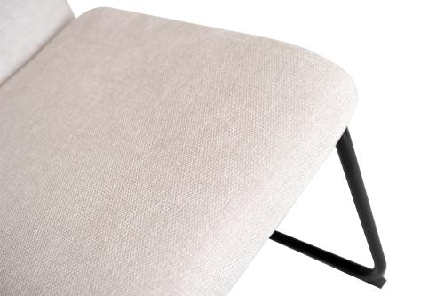STELLA Matstol i beige tyg, en produkt av hög kvalitet till bra pris från Ulfåsa möbler