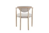 RYAN Matstol i vitoljad ek, beige boucle, en produkt av hög kvalitet till bra pris från Ulfåsa möbler