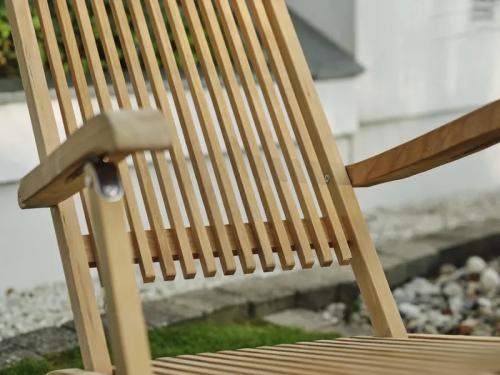 Julita däckstol Natur, en produkt av hög kvalitet till bra pris från Ulfåsa möbler