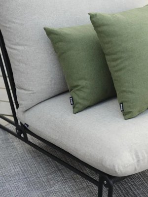 Blixt loungefåtölj Svart/Cley beige, en produkt av hög kvalitet till bra pris från Ulfåsa möbler