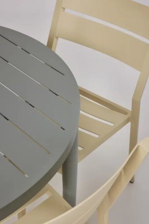 Bigby matbord Dusty Green, en produkt av hög kvalitet till bra pris från Ulfåsa möbler