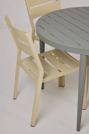 Bigby matbord Dusty Green, en produkt av hög kvalitet till bra pris från Ulfåsa möbler