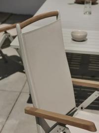 Andy positionsstol Light Grey/Off-White, en produkt av hög kvalitet till bra pris från Ulfåsa möbler