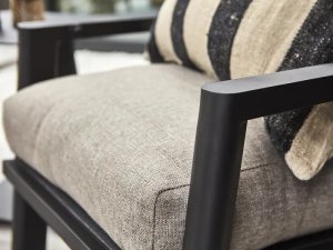 Slide positionsfåtölj Svart/Ash, en produkt av hög kvalitet till bra pris från Ulfåsa möbler