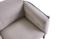 Delux 3-sitssoffa Black/Teddy Beige, en produkt av hög kvalitet till bra pris från Ulfåsa möbler