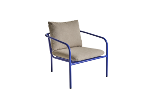 Bendt fåtölj Indigo Blue/Teddy Beige, en produkt av hög kvalitet till bra pris från Ulfåsa möbler