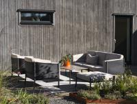 Delux 3-sitssoffa Black/Teddy Beige, en produkt av hög kvalitet till bra pris från Ulfåsa möbler