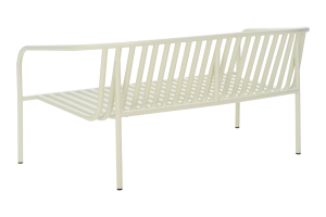 Bendt 2-sitssoffa Pearl White/Teddy Orange, en produkt av hög kvalitet till bra pris från Ulfåsa möbler