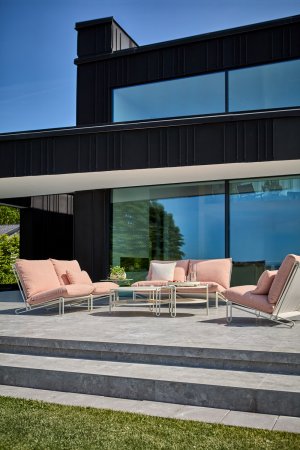 Blixt soffbord Pearl white, en produkt av hög kvalitet till bra pris från Ulfåsa möbler