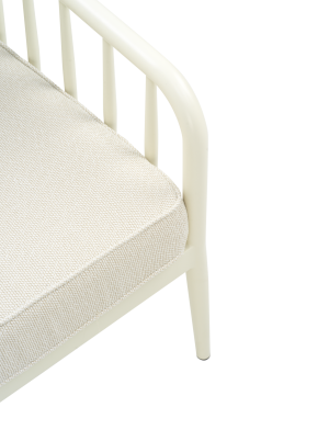 Coleville 2,5-sits soffa Pearl White/Dot Beige, en produkt av hög kvalitet till bra pris från Ulfåsa möbler