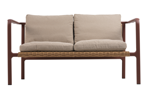 Motty 2-sitssoffa Zin Red/Teddy Beige, en produkt av hög kvalitet till bra pris från Ulfåsa möbler