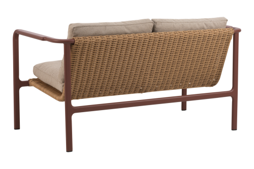 Motty 2-sitssoffa Zin Red/Teddy Beige, en produkt av hög kvalitet till bra pris från Ulfåsa möbler