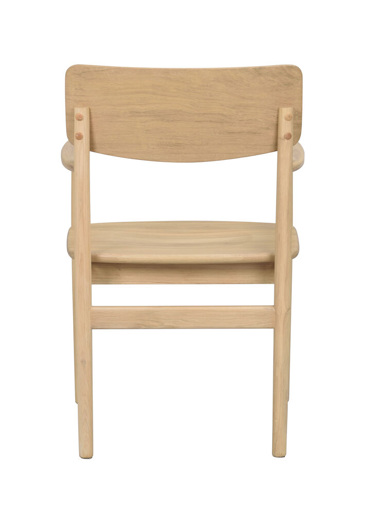 Maidstone karmstol ek, en produkt av hög kvalitet till bra pris från Ulfåsa möbler