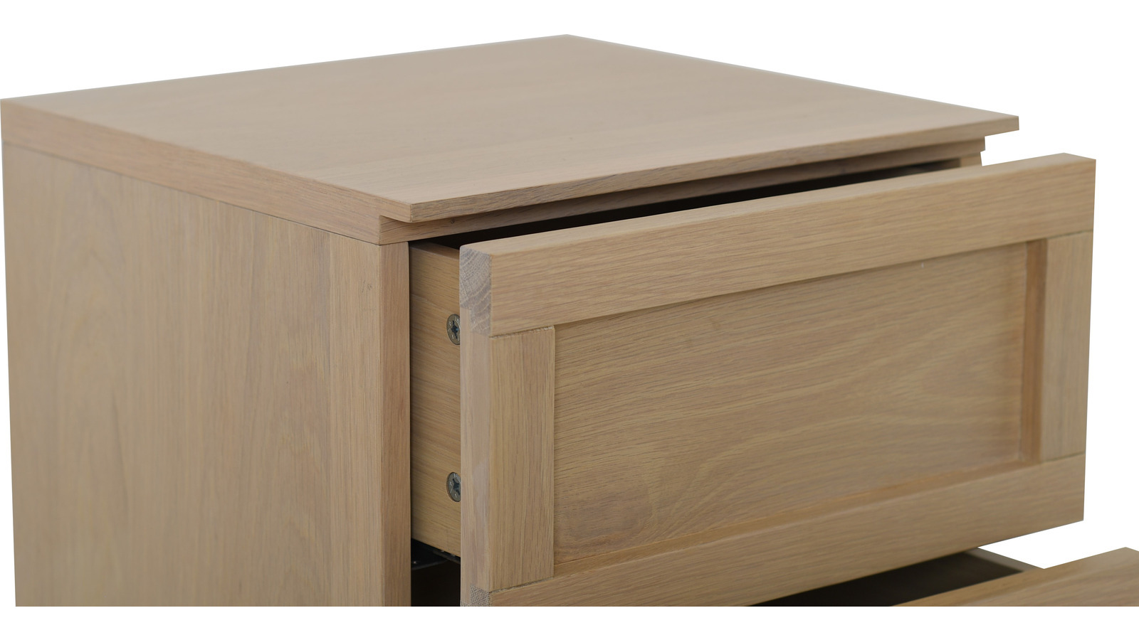 STRYN Byrå 4 smal, vitpigmenterad ek, en produkt av hög kvalitet till bra pris från Ulfåsa möbler