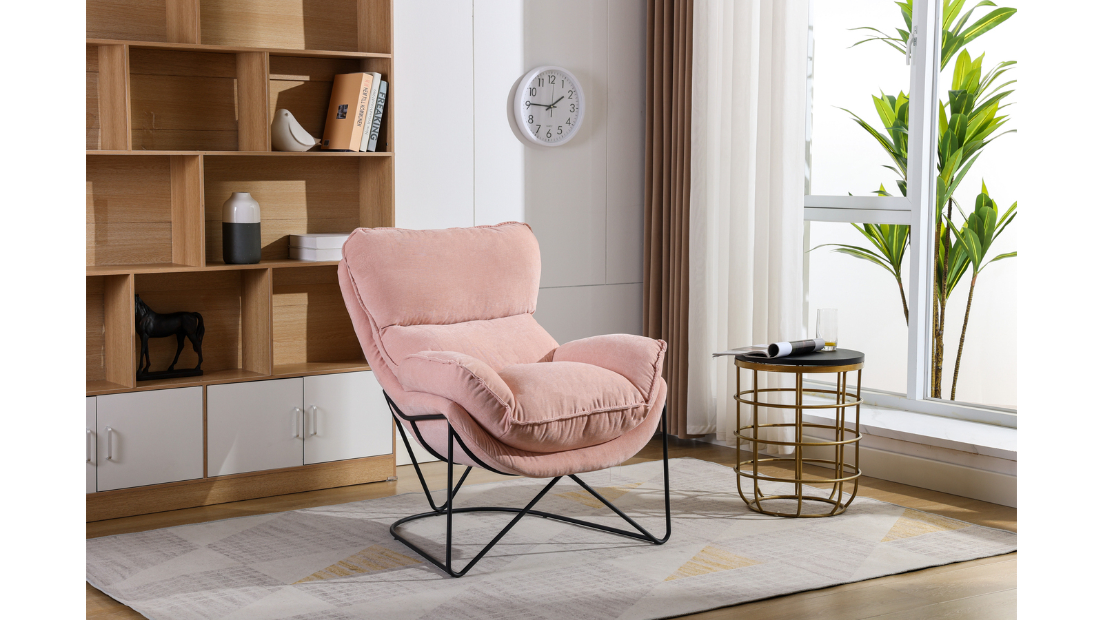 Fåtölj i tyg blossom
