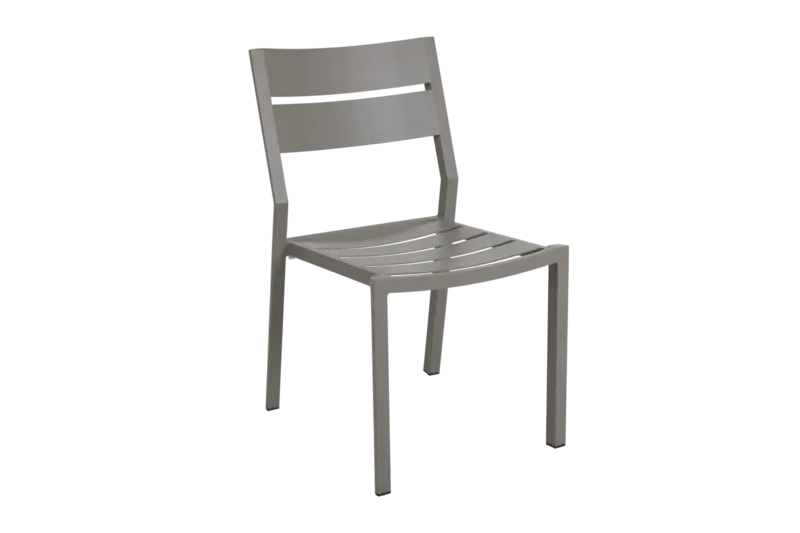 Delia matstol Khaki, en produkt av hög kvalitet till bra pris från Ulfåsa möbler