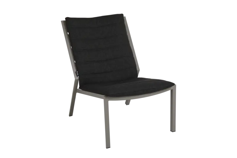 Delia loungefåtölj Khaki, en produkt av hög kvalitet till bra pris från Ulfåsa möbler