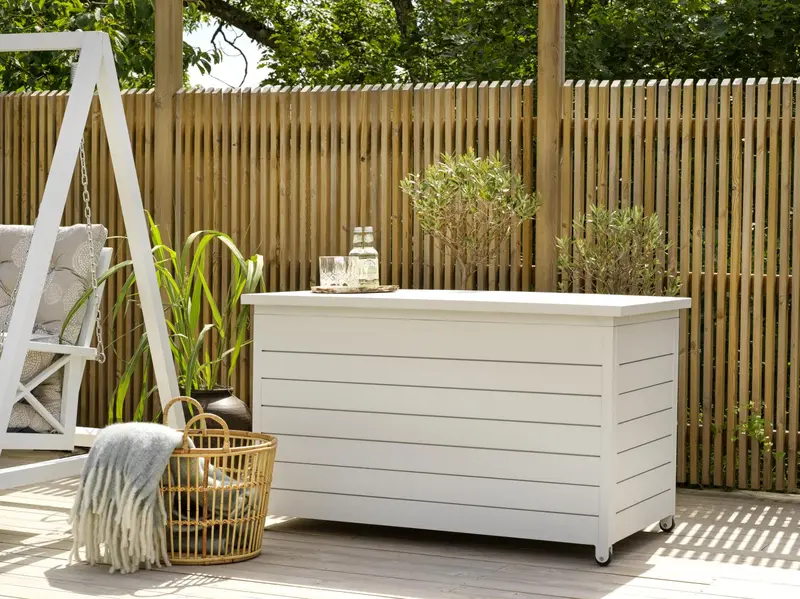 Gäster förvaringslåda Vit, en produkt av hög kvalitet till bra pris från Ulfåsa möbler