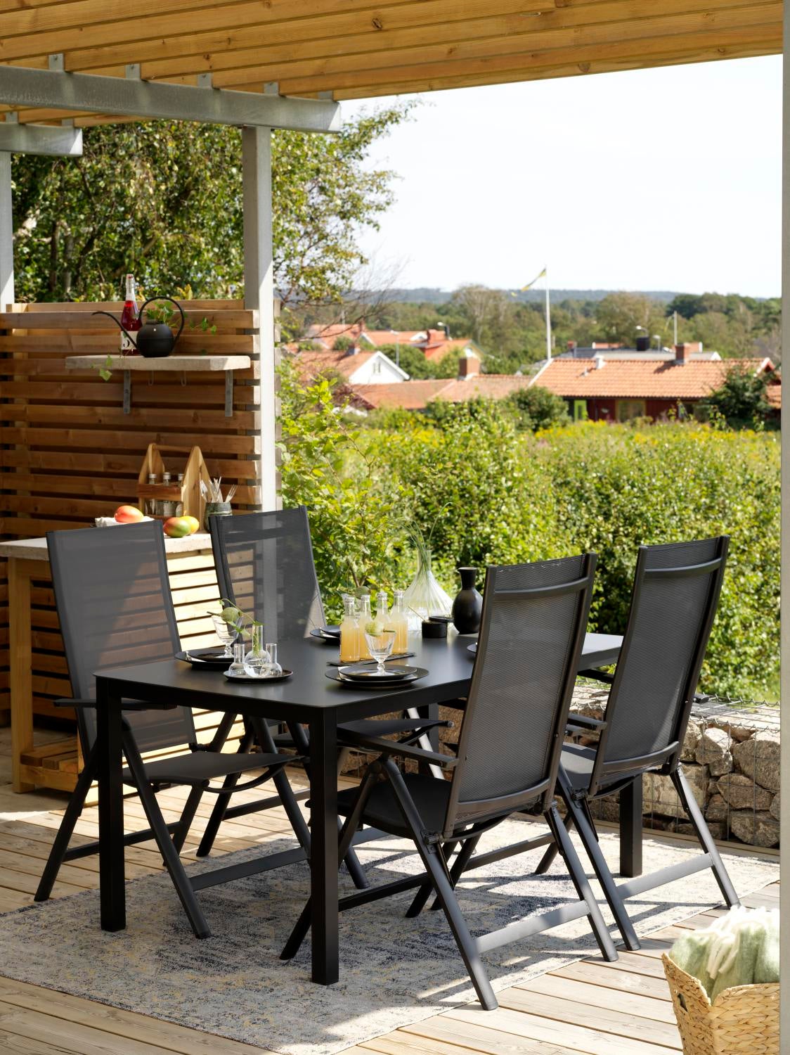 Rana positionsstol Svart/svart, en produkt av hög kvalitet till bra pris från Ulfåsa möbler