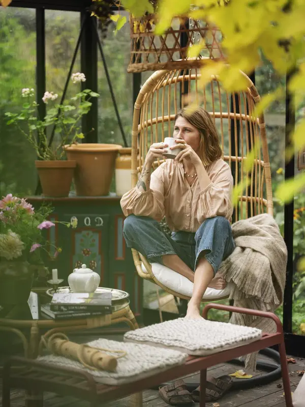 Vallda hänggunga Natur/vit, en produkt av hög kvalitet till bra pris från Ulfåsa möbler