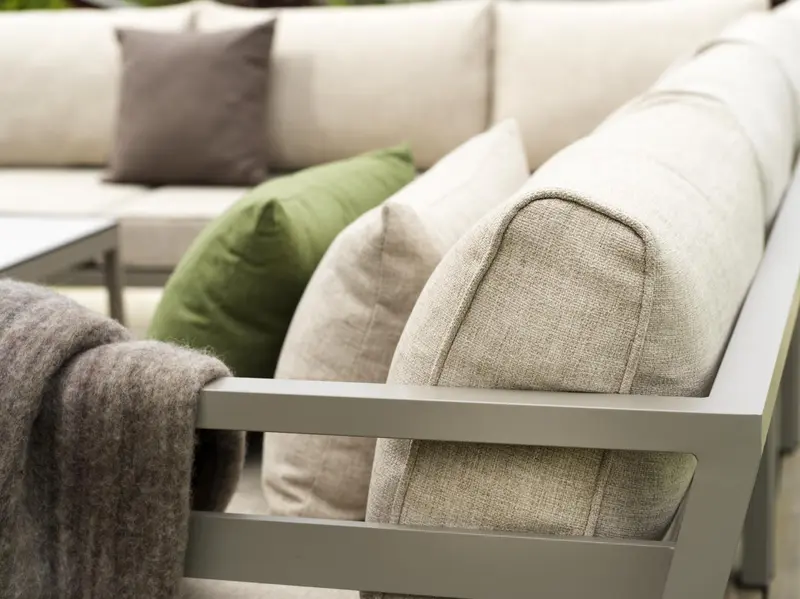 Weldon soffgrupp Khaki/Sand, en produkt av hög kvalitet till bra pris från Ulfåsa möbler