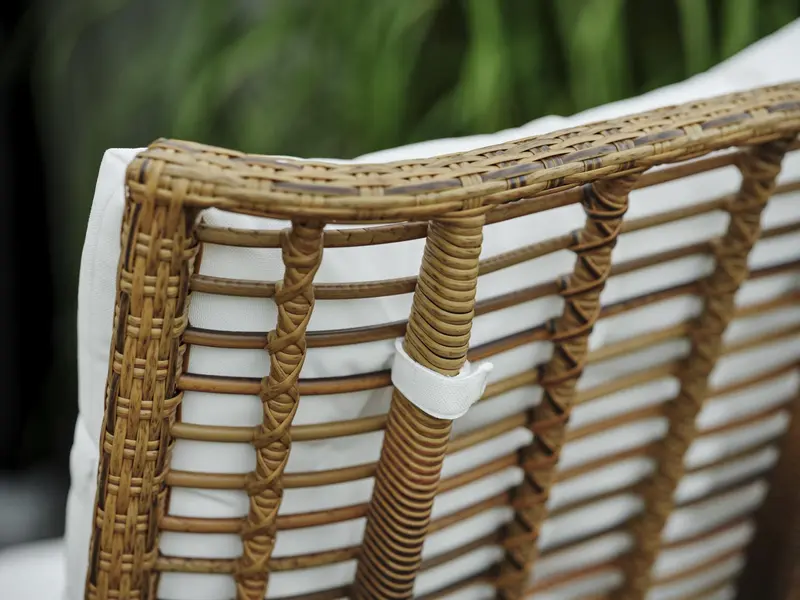 Covelo loungefåtölj Natur/vit, en produkt av hög kvalitet till bra pris från Ulfåsa möbler