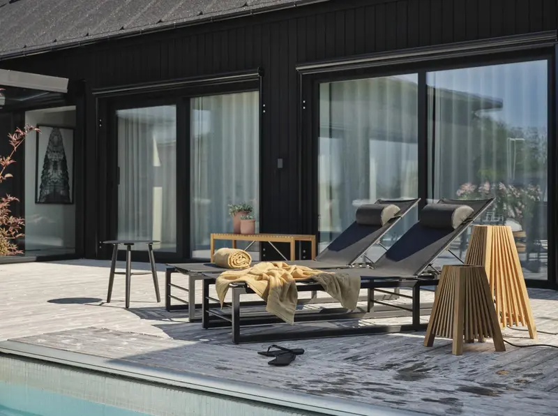 Vannes sidobord Svart, en produkt av hög kvalitet till bra pris från Ulfåsa möbler