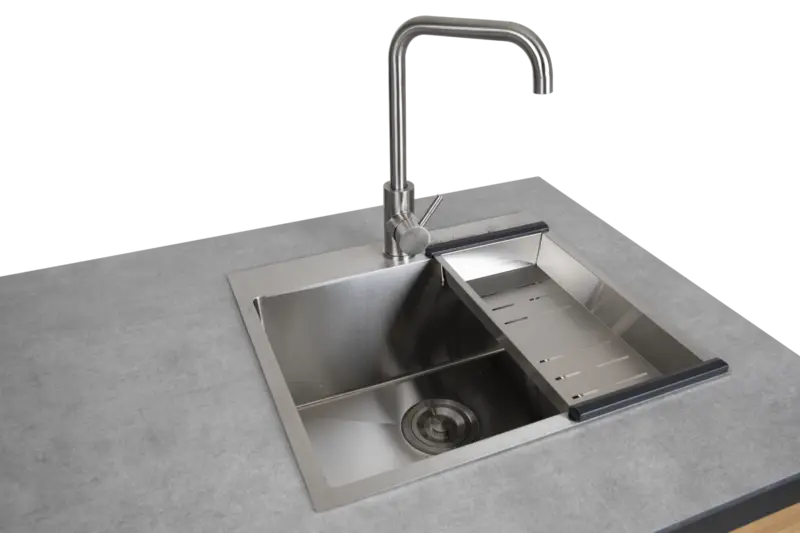 Fornax utekök Svart/teak, en produkt av hög kvalitet till bra pris från Ulfåsa möbler