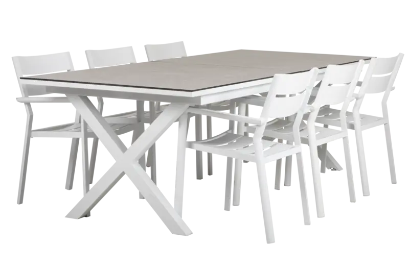 Delia karmstol Vit, en produkt av hög kvalitet till bra pris från Ulfåsa möbler