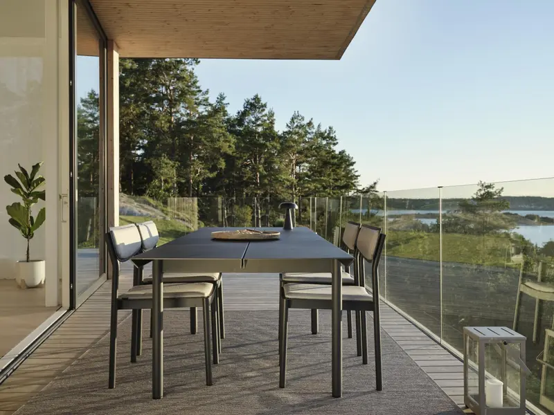 B45 matbord Antracit, en produkt av hög kvalitet till bra pris från Ulfåsa möbler