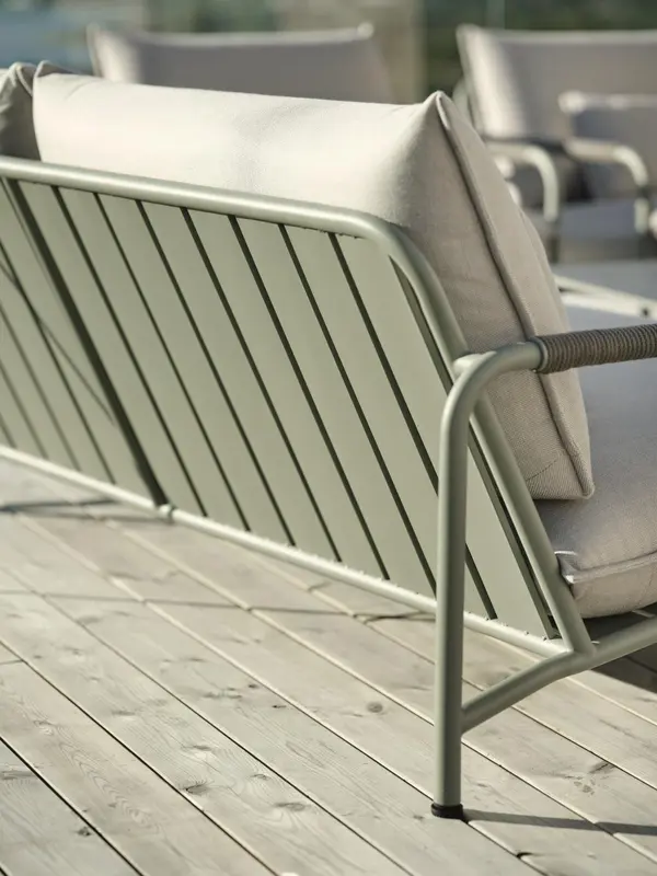 Lerberget 2,5-sits soffa Dusty Green/ash, en produkt av hög kvalitet till bra pris från Ulfåsa möbler