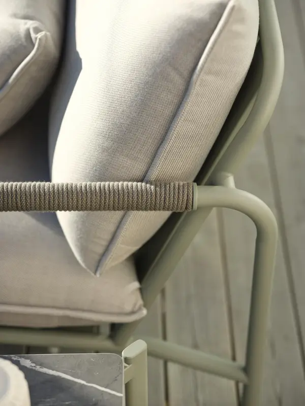 Lerberget 2,5-sits soffa Dusty Green/ash, en produkt av hög kvalitet till bra pris från Ulfåsa möbler