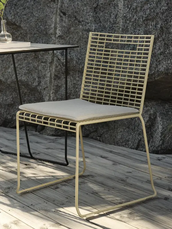 Laminat bordsskiva Beige/terrazzo, en produkt av hög kvalitet till bra pris från Ulfåsa möbler