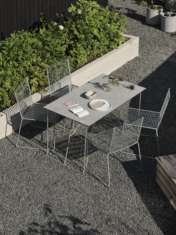 Laminat bordsskiva Beige/terrazzo, en produkt av hög kvalitet till bra pris från Ulfåsa möbler