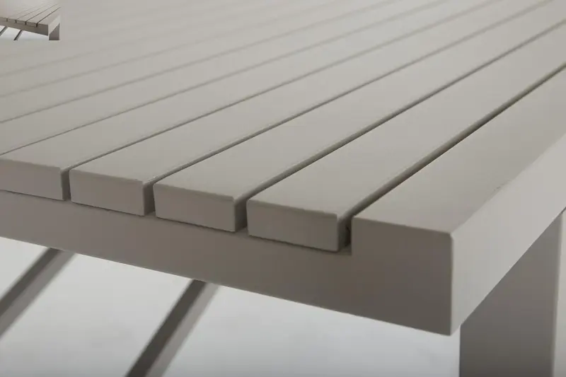 Vevi matbord Khaki, en produkt av hög kvalitet till bra pris från Ulfåsa möbler