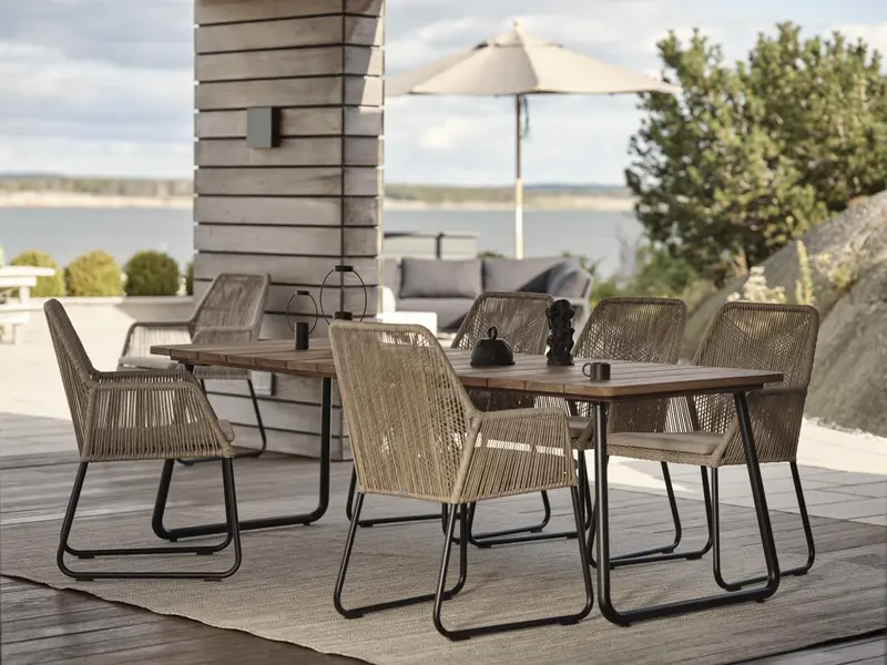 Nolli matbord Svart/teak, en produkt av hög kvalitet till bra pris från Ulfåsa möbler