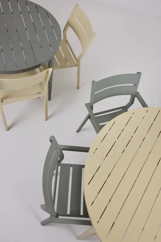 Bigby matbord Lemon, en produkt av hög kvalitet till bra pris från Ulfåsa möbler