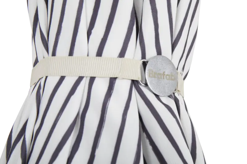 Gatsby parasoll Grey Stripe, en produkt av hög kvalitet till bra pris från Ulfåsa möbler