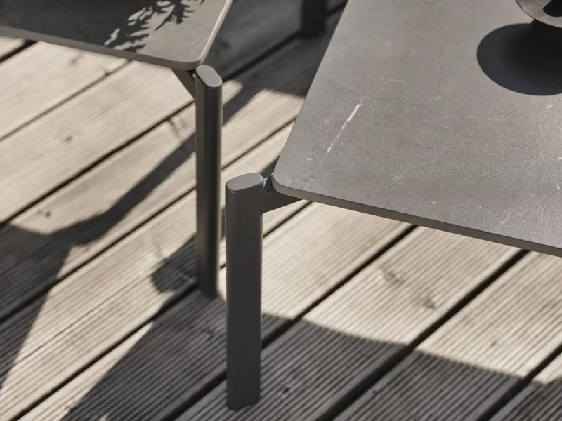 Hallavara soffbord Antracit/Grå, en produkt av hög kvalitet till bra pris från Ulfåsa möbler