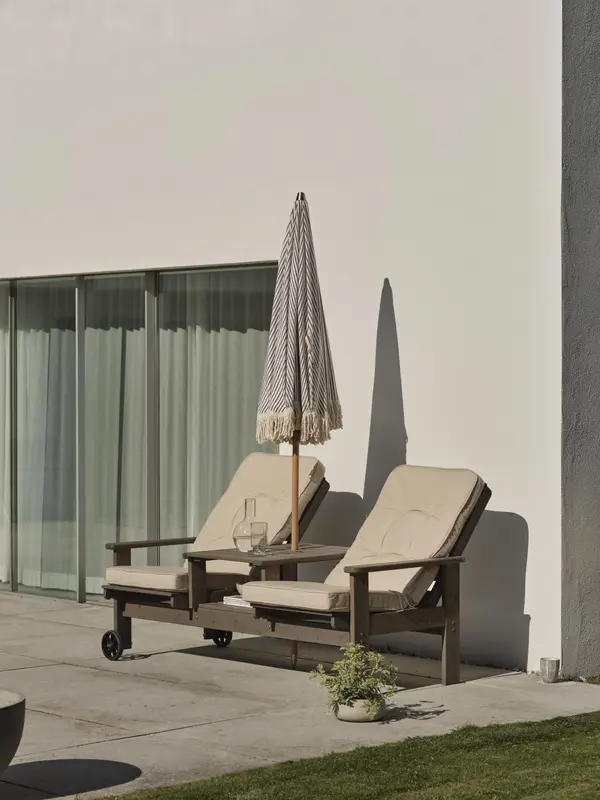 Iduna pos.stolsdyna Beige, en produkt av hög kvalitet till bra pris från Ulfåsa möbler