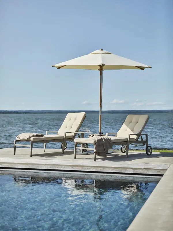 Niobe sidobord Khaki, en produkt av hög kvalitet till bra pris från Ulfåsa möbler