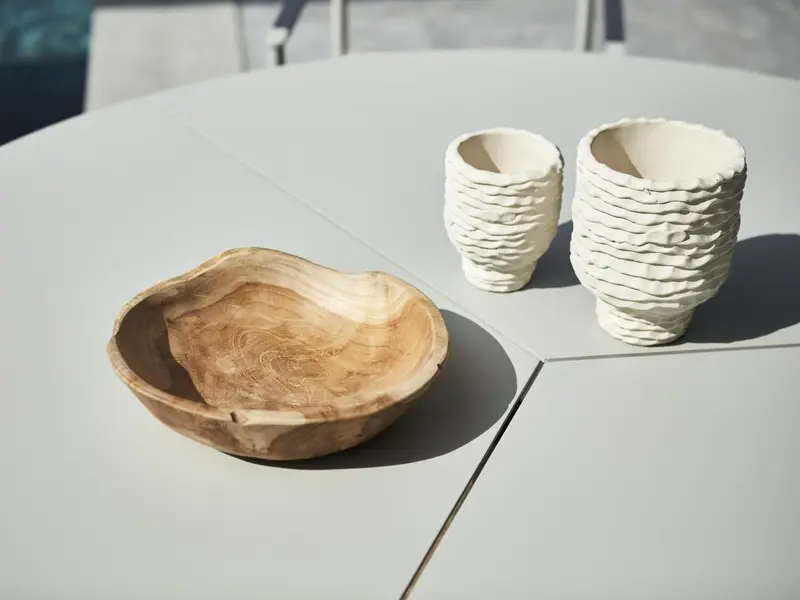 Peace matbord Light Grey, en produkt av hög kvalitet till bra pris från Ulfåsa möbler