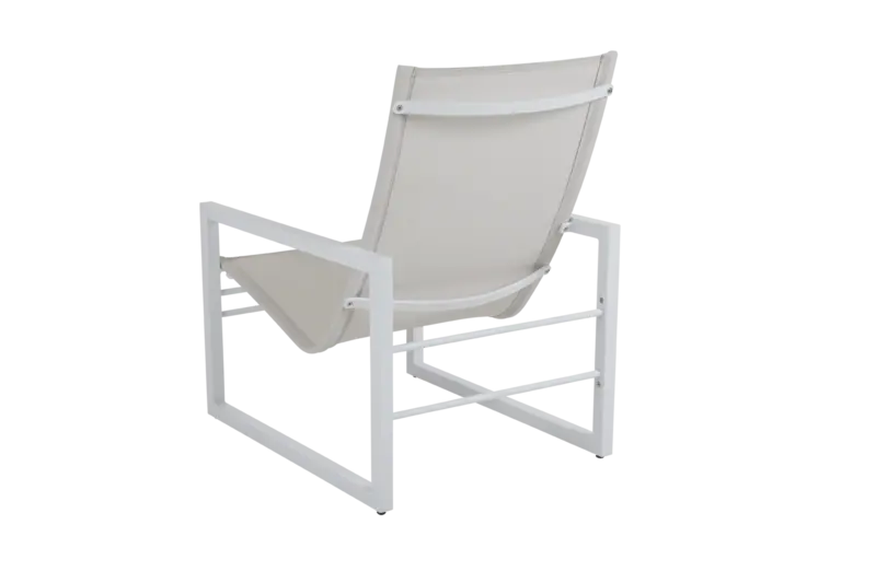 Vevi fåtölj Vit/Off-white, en produkt av hög kvalitet till bra pris från Ulfåsa möbler