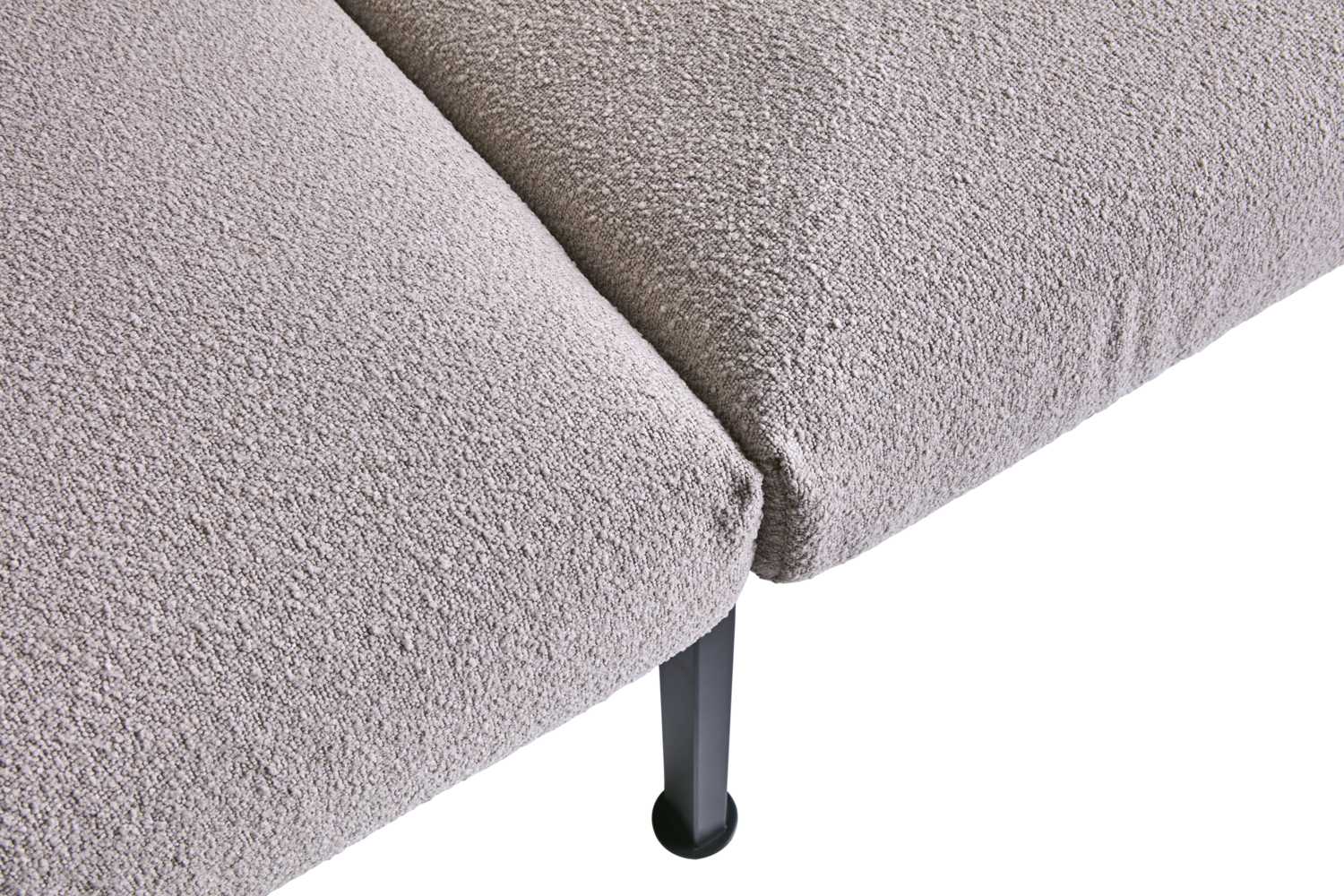 Delux 3-sitssoffa Black/Teddy Beige, en produkt av hög kvalitet till bra pris från Ulfåsa möbler