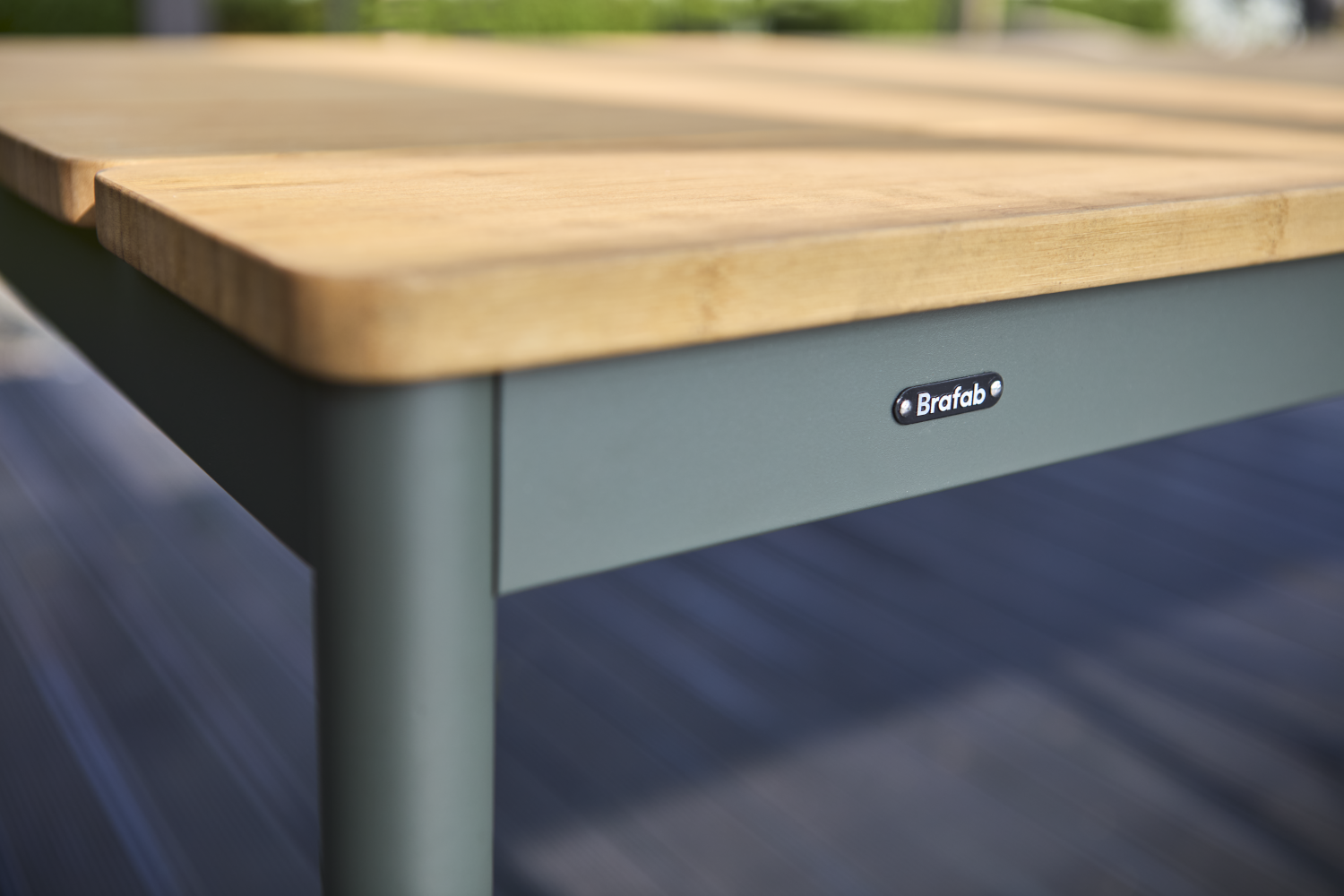 Nox matbord Nordic Green/Bambu, en produkt av hög kvalitet till bra pris från Ulfåsa möbler